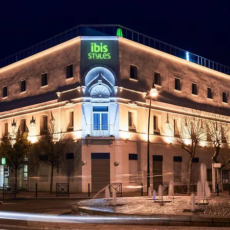 Ibis Styles Hyeres Rooftop & Spa-2